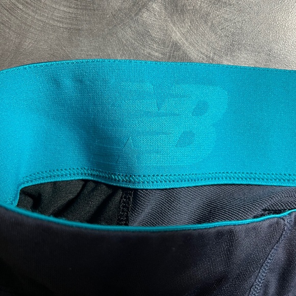 New Balance Athletic Leggings - Picture 4 of 5